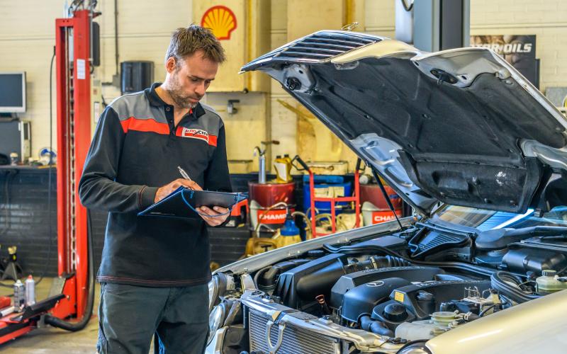 Auto Repareren